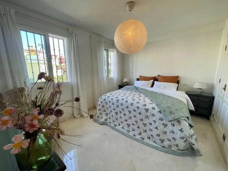 Spectacular Views At Beachfront Townhouse Rdr318 Estepona