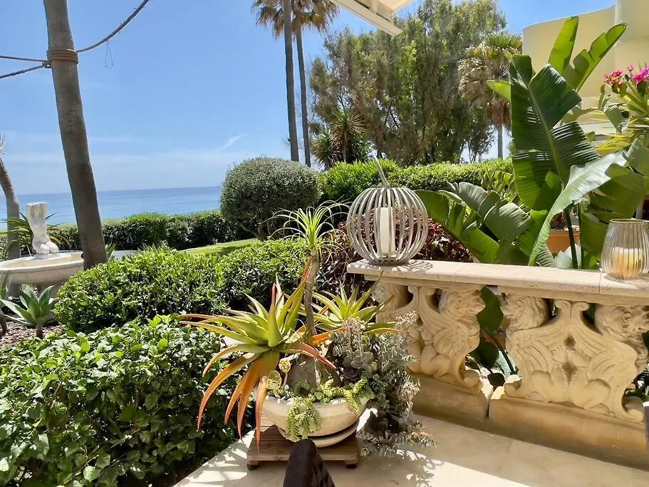 Spectacular Views At Beachfront Townhouse Rdr318 Estepona